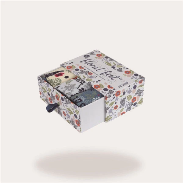 Dekorative Geschenkboxen